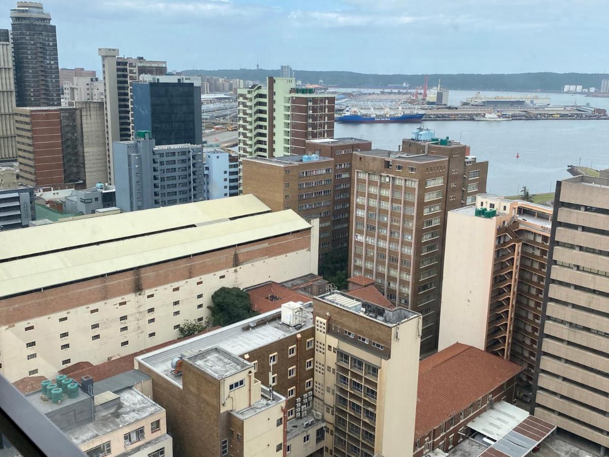 Hotel The Royal By Coastlands &