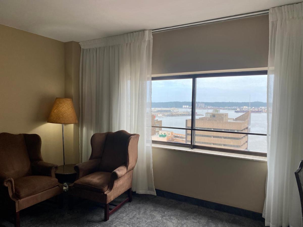 The Royal By Coastlands & Hotel
