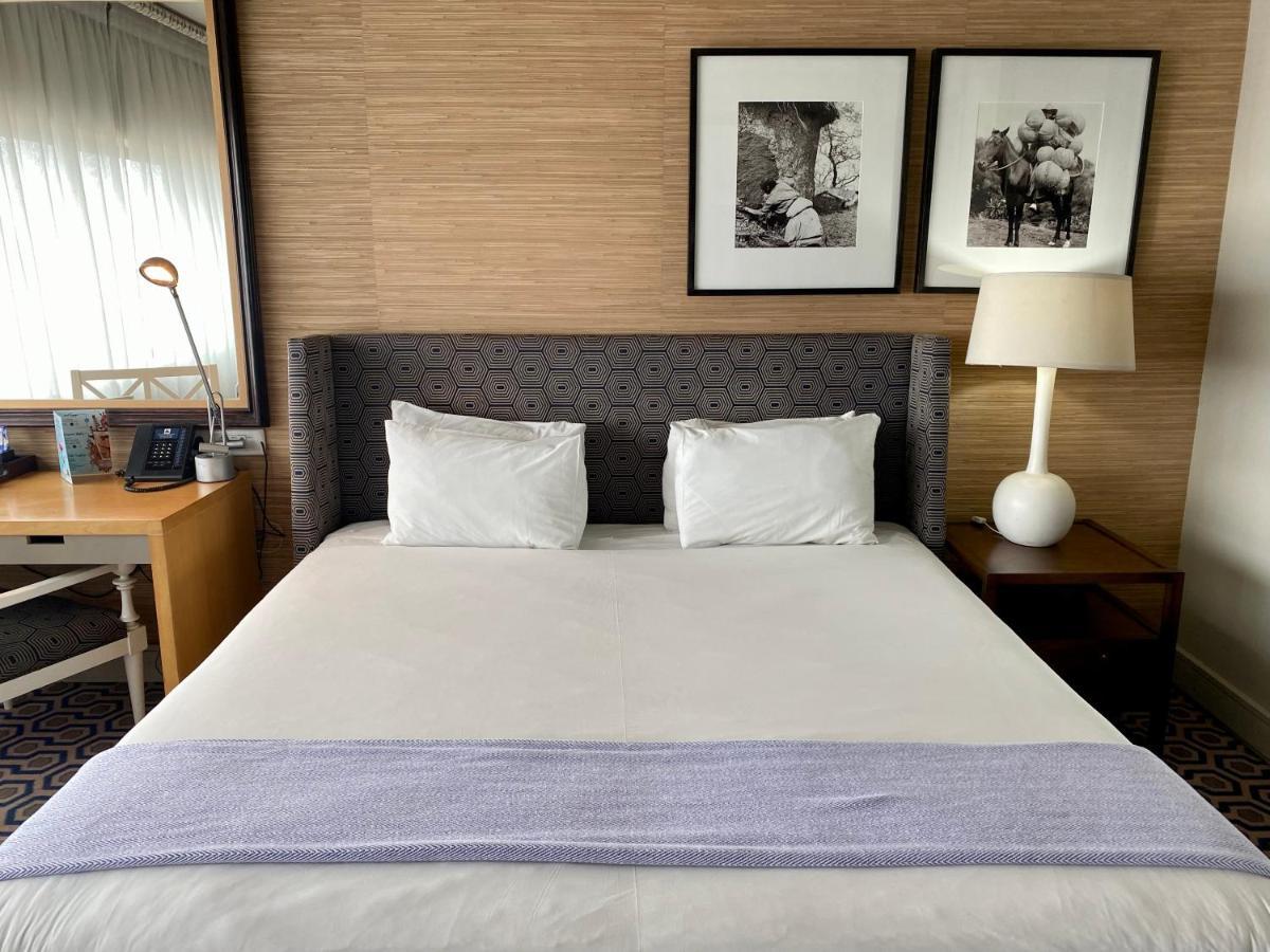 The Royal By Coastlands &
